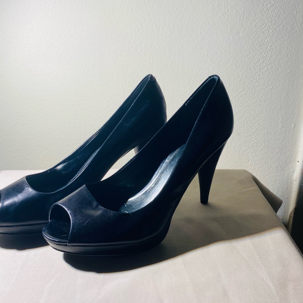 Style & Co Celine Black Pumps
